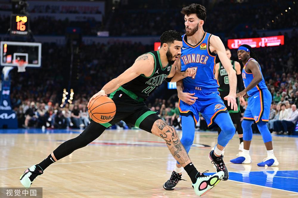 红魔再次腾 红魔再次腾